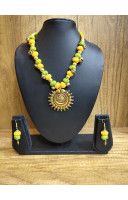 Cotton Balls With Golden Charms Combine Handmade Fancy Jewellery With Nice Pendent (JN21J18) Cotton Balls With Golden Charms Combine Handmade Fancy Jewellery With Nice Pendent (JN21J18)